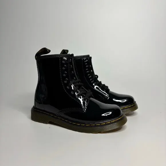 Dr. Martens Junior 1460 Patent Leather Lace Up Boots in Black - Picture 3 of 8